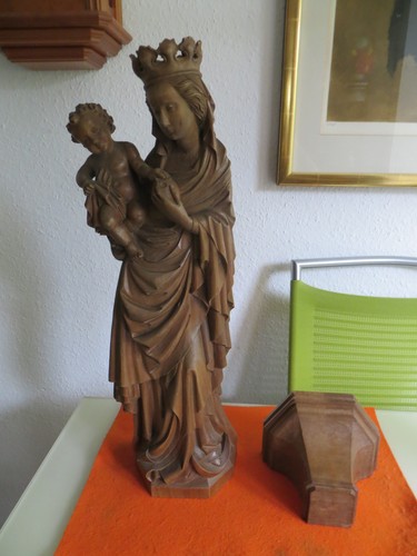 Holzfigur madonna mit - kind,