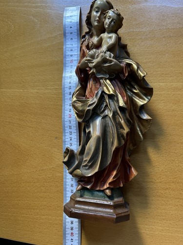 Madonna mit kind holzskulptur - madonna,