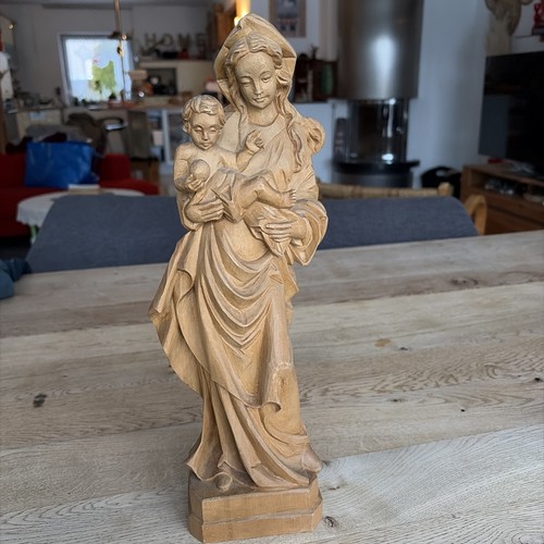 Vintage statue madonna - madonna, mutter