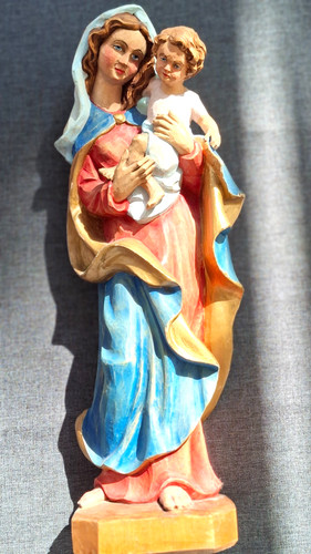 Madonna mit kind holz - madonna,
