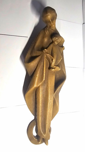 Madonna mit kind geschnitzte - madonna,