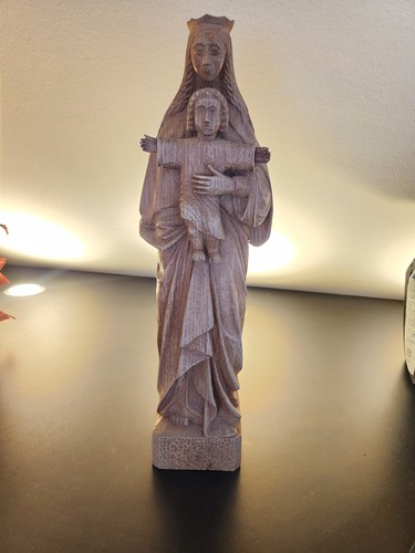 Romanische madonna mit - romanische,